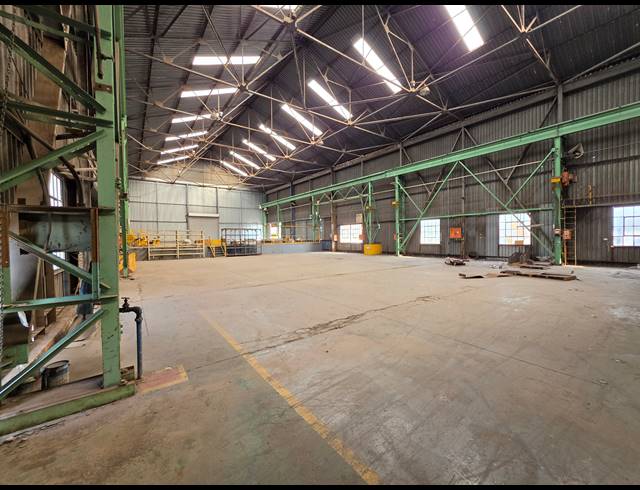 1,000M² FACTORY TO LET IN BOKSBURG EAST